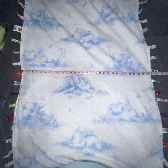 Winnie The Pooh And Friends Baby Blanket With Soothing Tabs Blue Size 31 X 49 - Picture 4 of 6